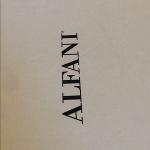 Alfani shoes! Light wear!
